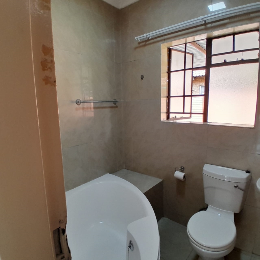 3 Bedroom Property for Sale in Oos Einde North West